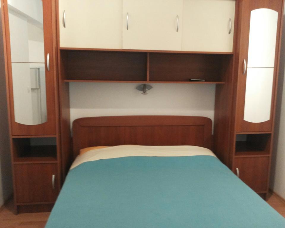 Apartment Ivana Turanj Oda fotoğraf