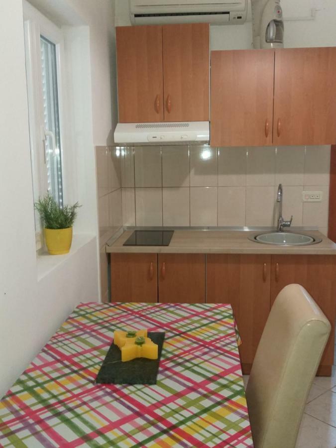 Apartment Ivana Turanj Dış mekan fotoğraf