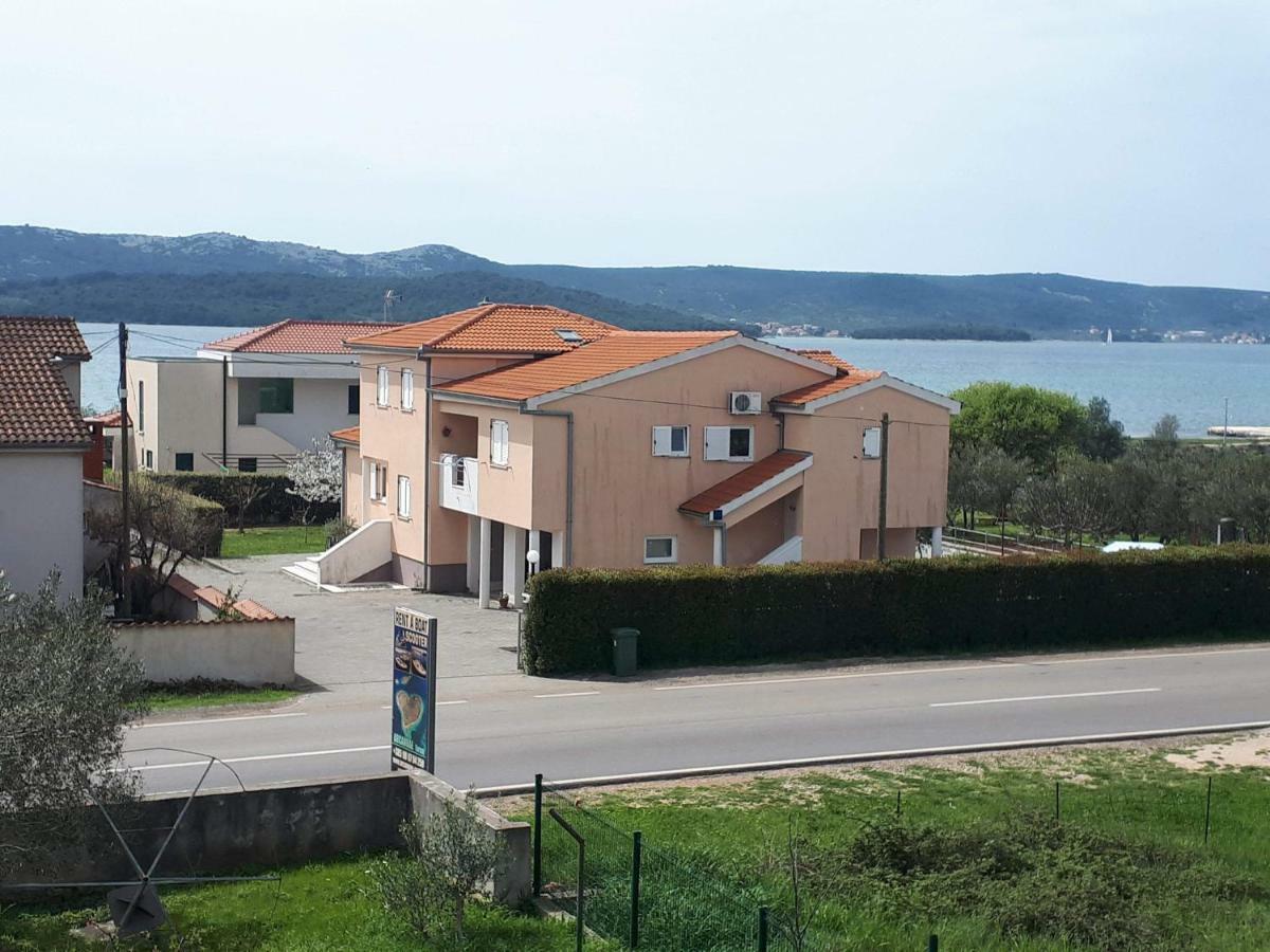Apartment Ivana Turanj Dış mekan fotoğraf